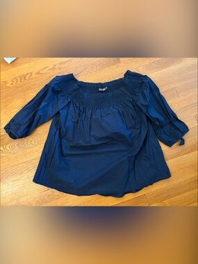 DO+BE Navy Off-Shoulder Smocked Blouse